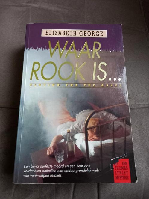 Elizabeth George - Waar rook is..., Livres, Thrillers, Utilisé, Amérique, Enlèvement ou Envoi