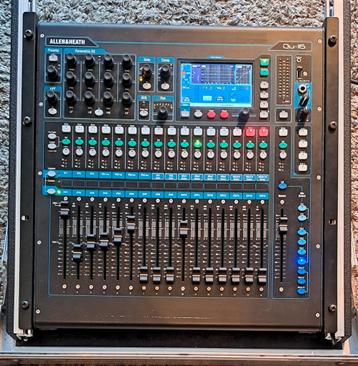 Allen & Heath QU 16