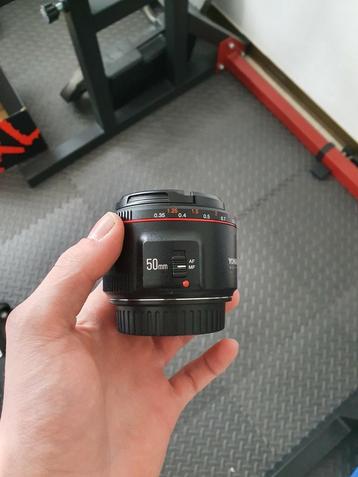 YN50mm lens F1.8