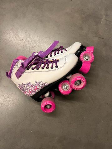 3 paar skates te koop – €15 per paar