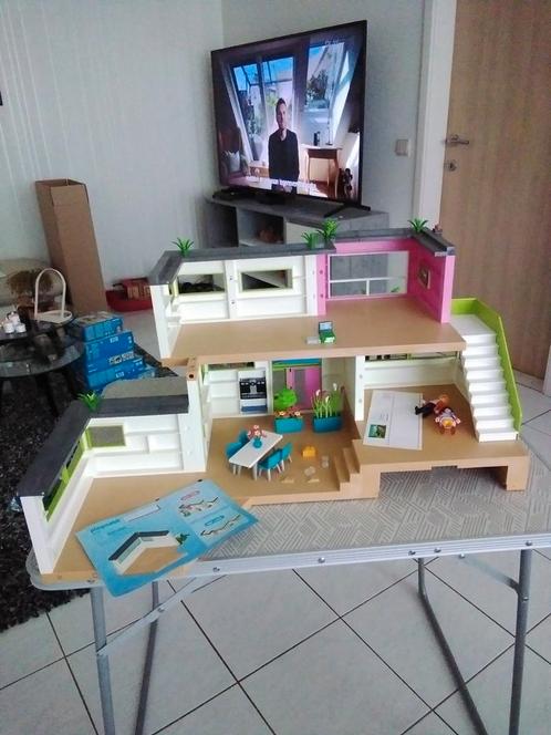 Playmobiel bemeubelde villa 5574 met uitbreidingen, Enfants & Bébés, Jouets | Playmobil, Enlèvement ou Envoi