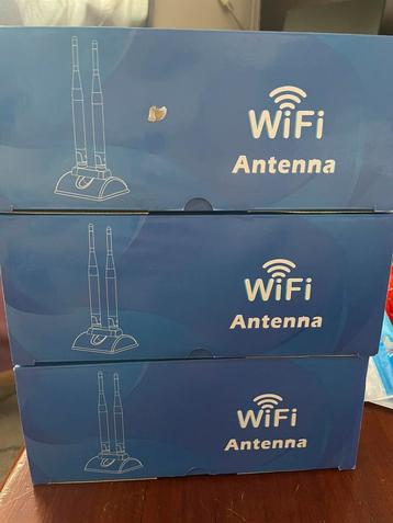 Antennes wifi + accessoires à vendre 
