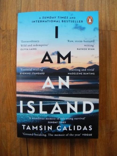 I am an Island - Tamsin Calidas, Livres, Romans, Comme neuf, Enlèvement ou Envoi