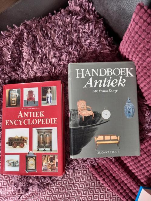 H. Halbertsma - Antiekencyclopedie  handboek Antiek Frans Do, Boeken, Kunst en Cultuur | Architectuur, Zo goed als nieuw, Ophalen of Verzenden