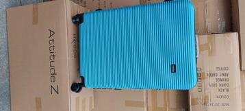 Reiskoffer Groot 76cm - Ice Blue