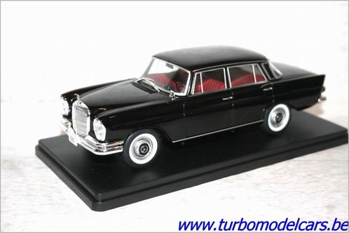 Mercedes-Benz 220 W111 1959 1/24 WhiteBox, Hobby en Vrije tijd, Modelauto's | 1:24, Nieuw, Auto, Overige merken, Ophalen of Verzenden