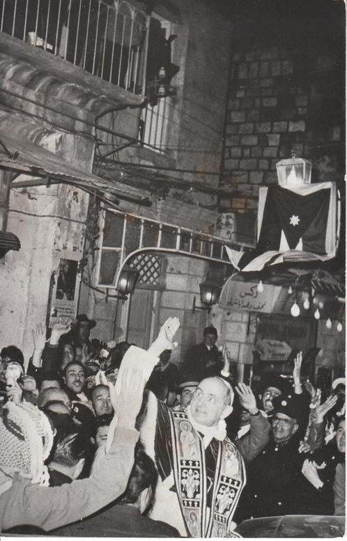 Photo du pape Paul VI en Terre Sainte, Collections, Photos & Gravures, Comme neuf, Photo, Étranger, 1960 à 1980, Enlèvement ou Envoi
