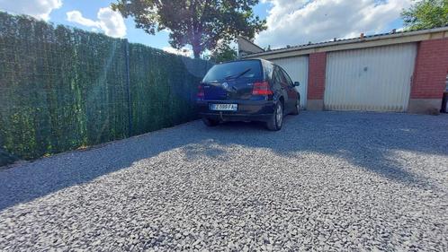 Garage à louer 80 euros, Immo, Garages & Places de parking, Province de Hainaut