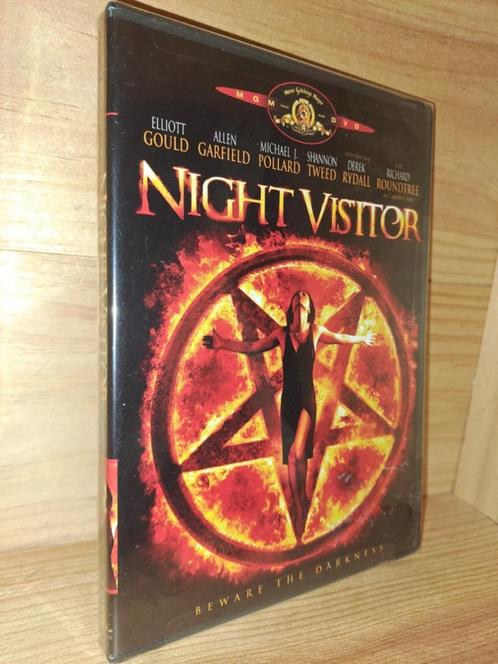 Night Visitor [ DVD Zone 1 ], CD & DVD, DVD | Horreur, Comme neuf, Slasher, Enlèvement ou Envoi