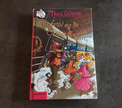 Thea Stilton - Diefstal op de Orient Express, Boeken, Kinderboeken | Jeugd | onder 10 jaar, Zo goed als nieuw, Ophalen of Verzenden