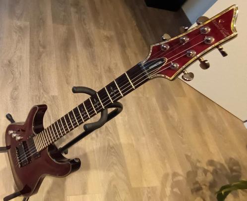 Schecter Black Cherry Hellraiser C1 Linkshandige gitaar, Muziek en Instrumenten, Snaarinstrumenten | Gitaren | Bas, Gebruikt, Elektrisch