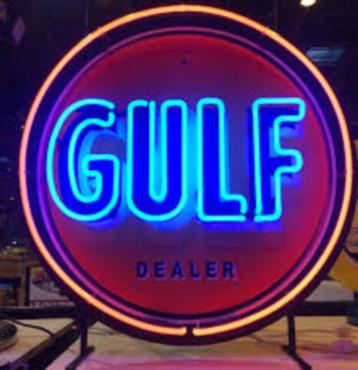 Gulf dealer neon veel andere garage showroom decoratie neons