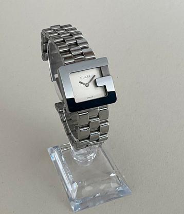 Montre Gucci femme rare