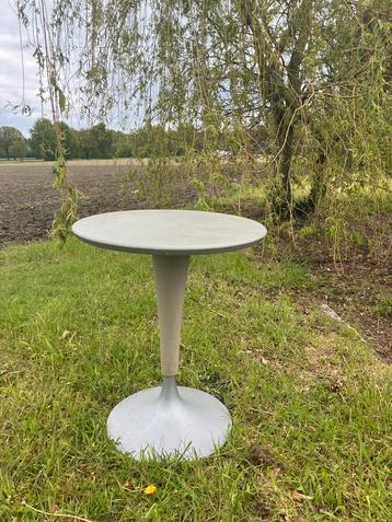 Dr. After Table de Philippe Starck