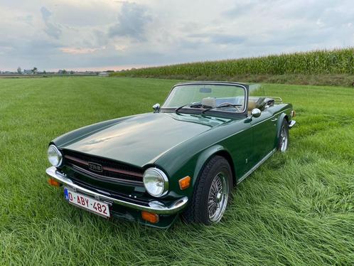 Triumph TR6 en très bon état., Autos, Triumph, Particulier, TR6, Essence, Cabriolet, 2 portes, Boîte manuelle, Vert, Cuir synthéthique