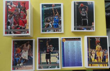 97-98 NBA Topps Serie 1&2 set de base de basketball (220)
