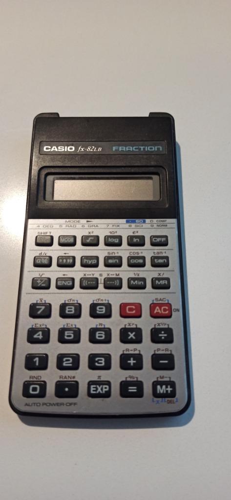 rekenmachine casio fx-82LB (1989)  vintage calculator van Ca, Collections, Appareils électroniques, Ordinateurs et Machines à calculer