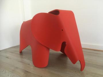 Vitra Eames Elephant rood - nieuw