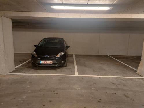 Place de parking souterraine à louer (à partir du 17/06), Immo, Garages & Places de parking, Province d'Anvers
