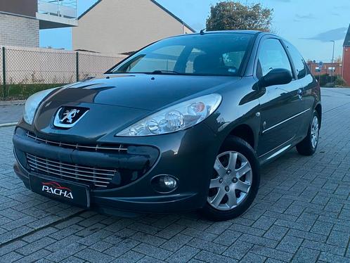 Peugeot 206+ 2012 euro5, Auto's, Peugeot, Bedrijf, Benzine, Euro 5, Berline, 3 deurs, Handgeschakeld, Zilver of Grijs, Zwart, Stof