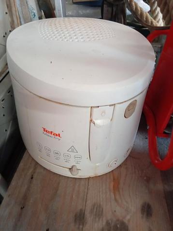 Friteuse Tefal fonctionne parfaitement 