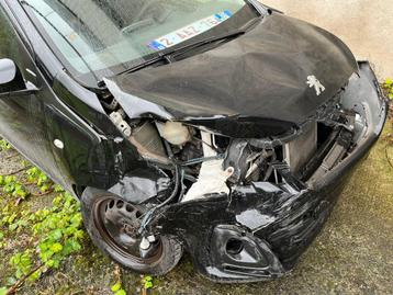 Peugeot 108 (Accidentée)