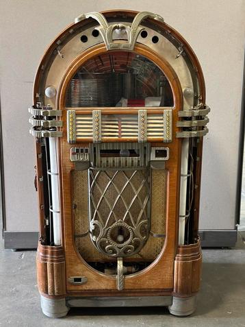 Originele Wurlitzer model 1015 jukebox op 78RPM