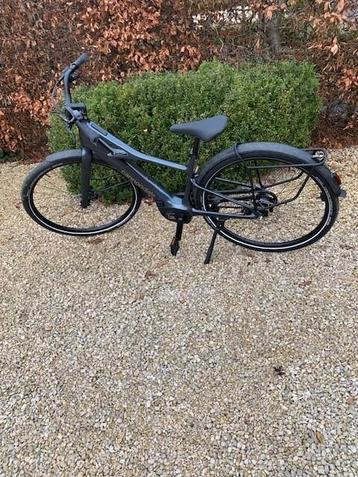 Gloednieuwe Cannondale FlyingV aan grote korting