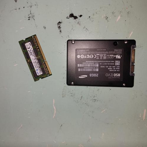 SSD en ram : upgradekit voor een trage computer, Informatique & Logiciels, Mémoire RAM, Neuf, Laptop, 8 GB, DDR3, Enlèvement