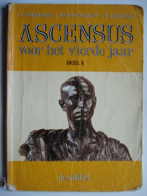 Ascensus voor het vierde jaar deel A. Verdoolaege Devleescho, Livres, Livres scolaires, Utilisé, Latin, Secondaire, Envoi