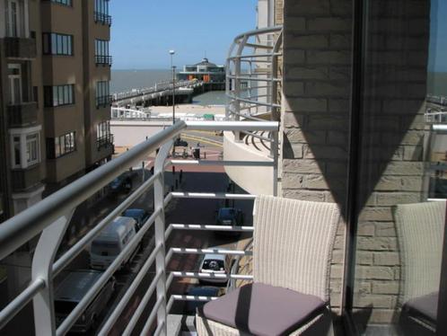 zonnig gezellig vakantie appartement Blankenberge, Vakantie, Vakantie | Autovakanties, Appartement, Overige, Aan zee, 2 slaapkamers