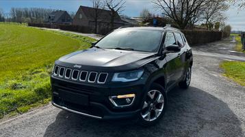 Jeep Compass 1.4 essence limitée avec options complètes