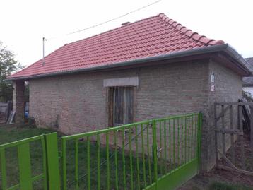 Becefa, klein casco wijnhuisje met nieuw dak #1500