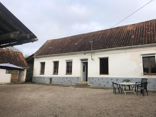 Fermette au carré à rénover haut potentiel Ouve-Wirquin 62 F, Immo, Buitenland, Frankrijk, Woonhuis, Dorp