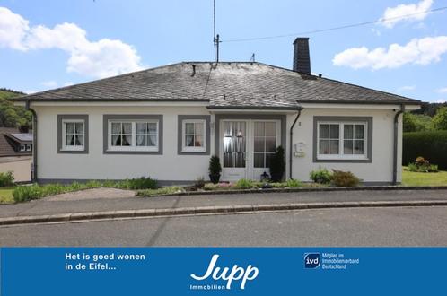 Zeer mooie bungalow met garage en tuin. Niederstadtfeld (4), Immo, Étranger, Allemagne, Maison d'habitation, Village