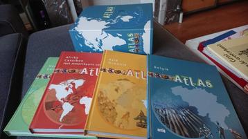 Atlas boeken 4delen, nieuw, Artis reeks met map