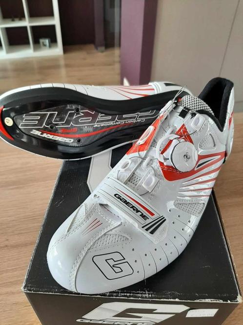 Destockage Chaussure de cyclisme toutes tailles  NEUVES, Sports & Fitness, Cyclisme, Neuf, Chaussures, Enlèvement ou Envoi