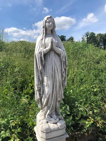 Statue Big Mary 130 cm en pierre