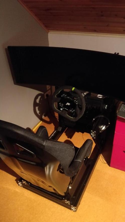 SimLab GT1-EVO Sim Racing Cockpit, Consoles de jeu & Jeux vidéo, Jeux | PC, Comme neuf, Course et Pilotage, 1 joueur, À partir de 12 ans