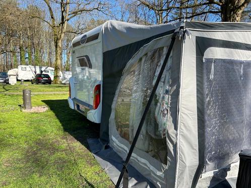 Caravan Caravalair Artica 496, Caravans en Kamperen, Caravans, Particulier, tot en met 6, 1000 - 1250 kg, Treinzit, Caravelair