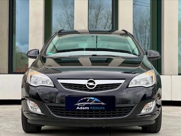 Opel Astra - Benzine - 139000km 2011- perfect staat 