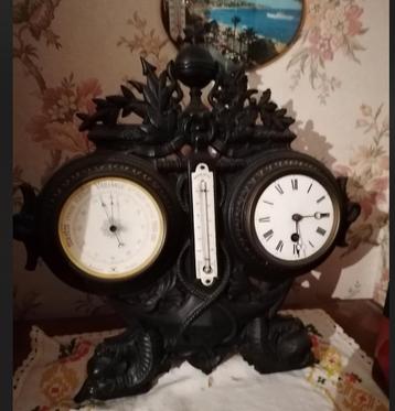 Horloge antique avec baromètre et thermomètre 