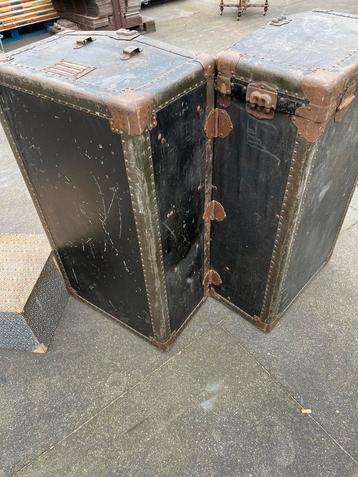 Antieke reiskoffer belber wardrobe trunk 