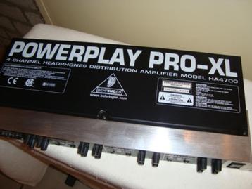 Utilisé : Behringer HA4700 Powerplay PRO-XL, 20230187