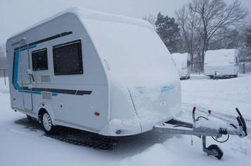 Mooie 4pers.Weinsberg met mover, voortent, zithoek