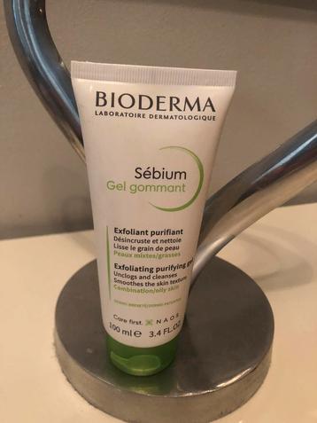 Bioderma gel exfoliant 