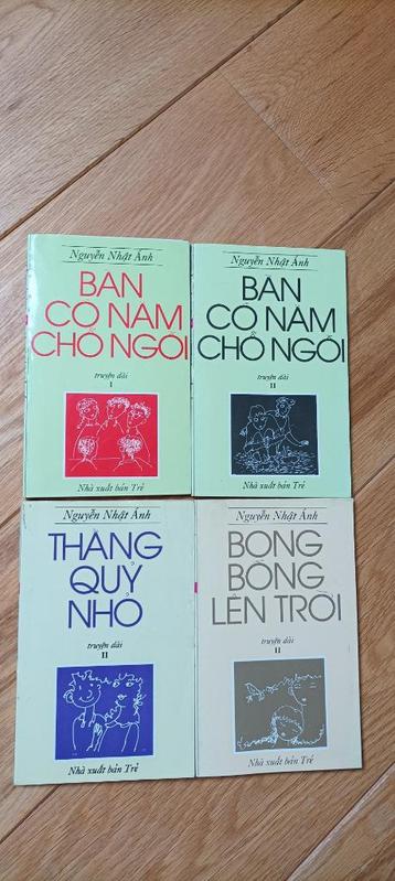 4 livres en vietnamien de Nguyễn Nhật Anh - Nhà Xuất Bản Trẻ