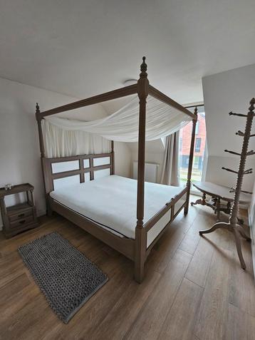 Slaapkamer bed 180x200 met nieuwe matras Direct beschikbaar 