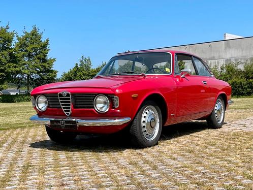 Alfa Romeo GT 1600 Sprint 1963 @ Ital Mobiel Classics, Auto's, Alfa Romeo, Bedrijf, Te koop, GT, Benzine, Coupé, 3 deurs, Handgeschakeld