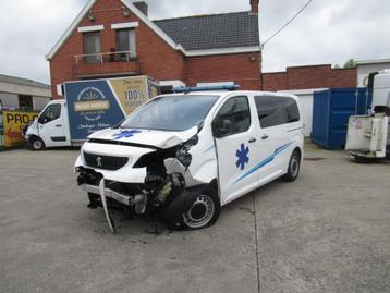 Peugeot Expert Ambulance Voiture accidentée !!!!